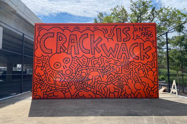 Keith Haring’s ‘Crack is Wack’ mural